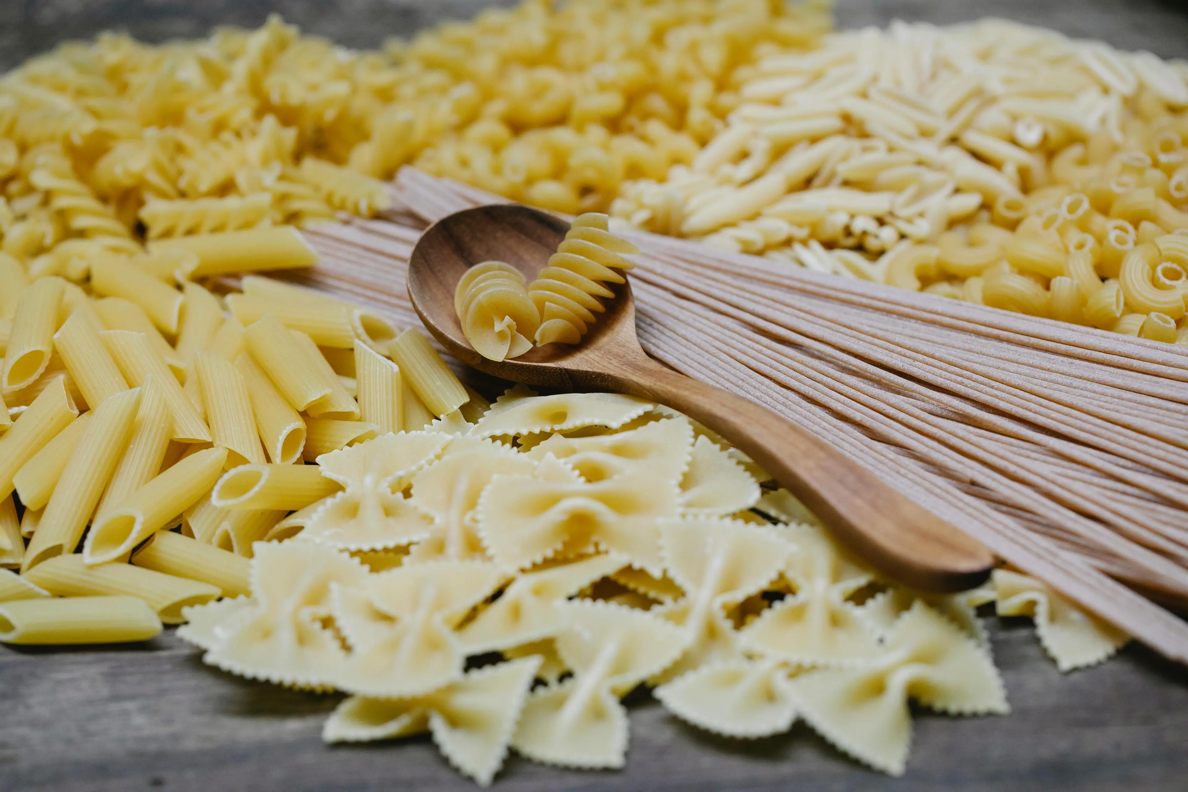 La pasta costa sempre di più,\u00A0rincari record da Nord a Sud: dati in aumento anche in Calabria\n