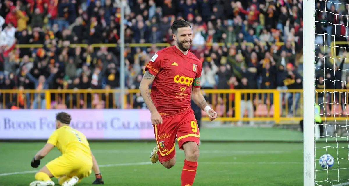 Serie B, il Catanzaro non riesce a ingranare. Iemmello a LaC: «Le prestazioni ci sono state. Non sono preoccupato»\n