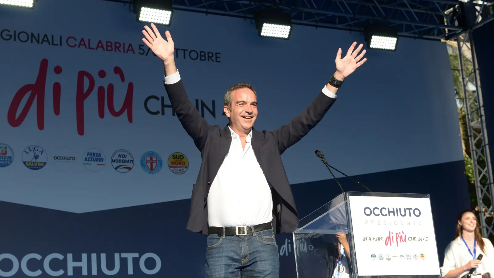Regionali Calabria, i primi exit poll premiano Occhiuto: governatore uscente tra il 59 e il 63%. Tridico tra il 35,5 e il 39,5%