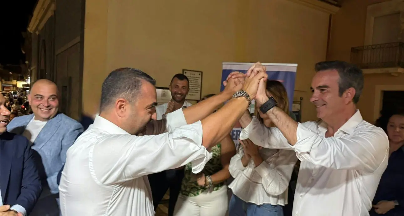 Calabria fortino azzurro:\u00A0Forza Italia sbanca con 21mila voti in più rispetto alle Europee\u00A0\u00A0\n