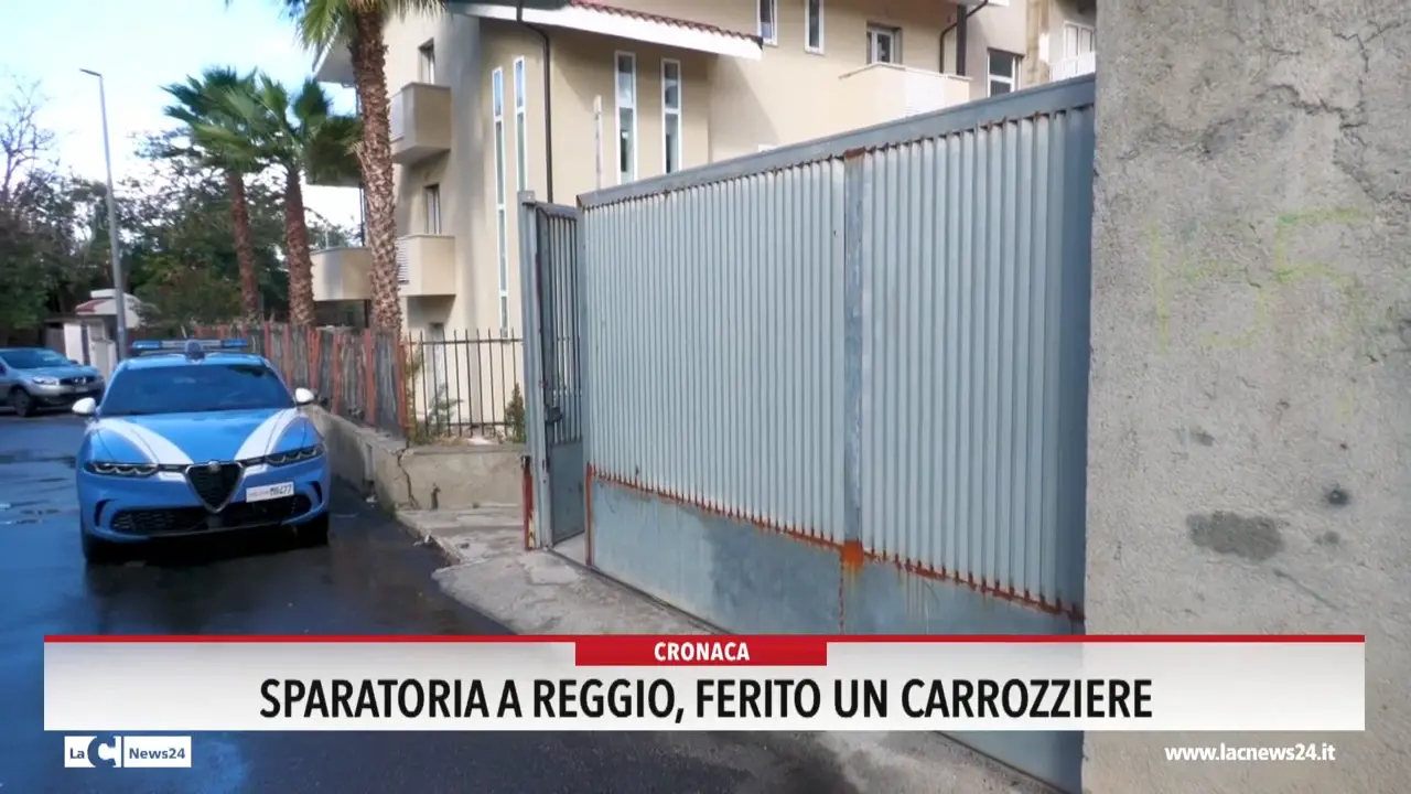 Sparatoria a Reggio, ferito un carrozziere