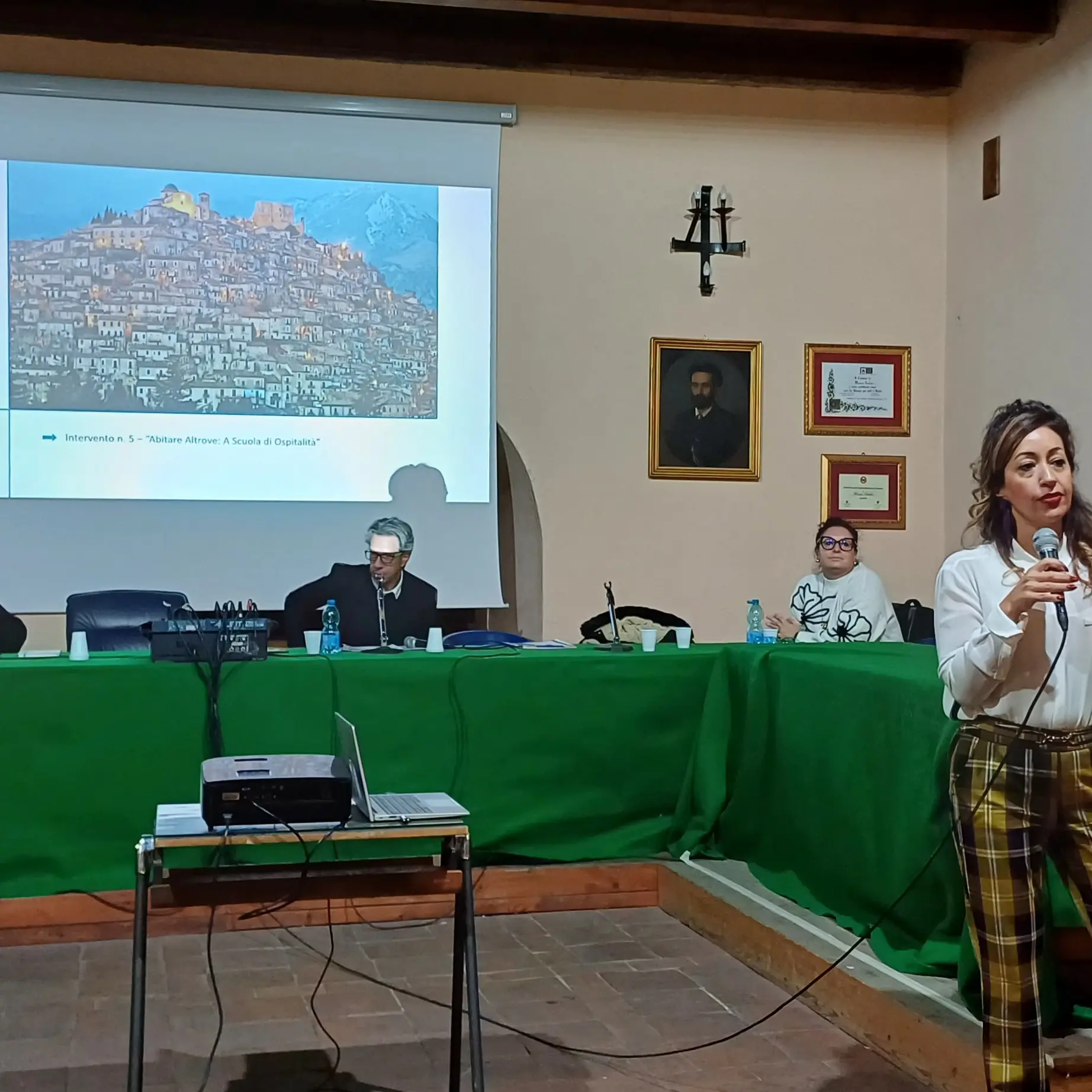 Operatori turistici a scuola di ospitalità, a Morano l’accademia dell’accoglienza