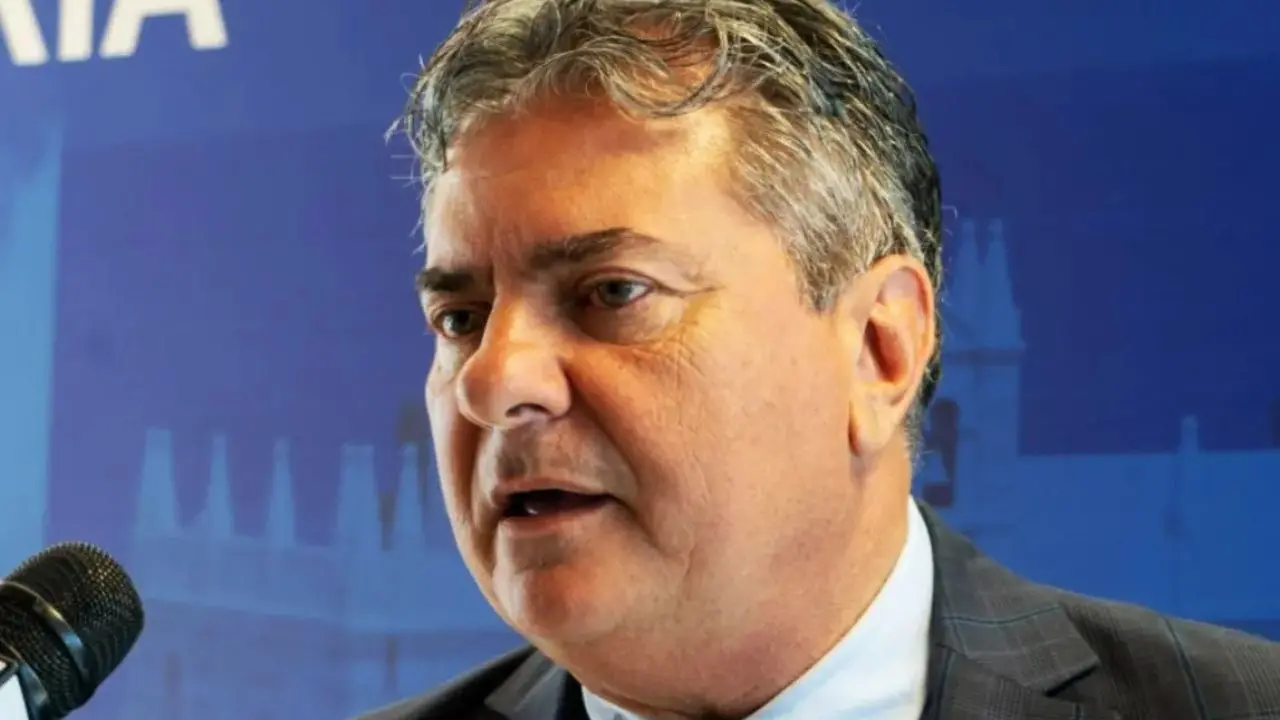 Riconferme, sorprese e grandi esclusi: le Regionali in Calabria hanno ridisegnato il Consiglio. Gianluca Gallo (FI) recordman di preferenze con 30mila voti. Bene anche Cirillo e Caputo nel centrodestra, Alecci (Pd) nel centrosinistra. Eletti i presidenti di Provincia Succurro e Ferrari