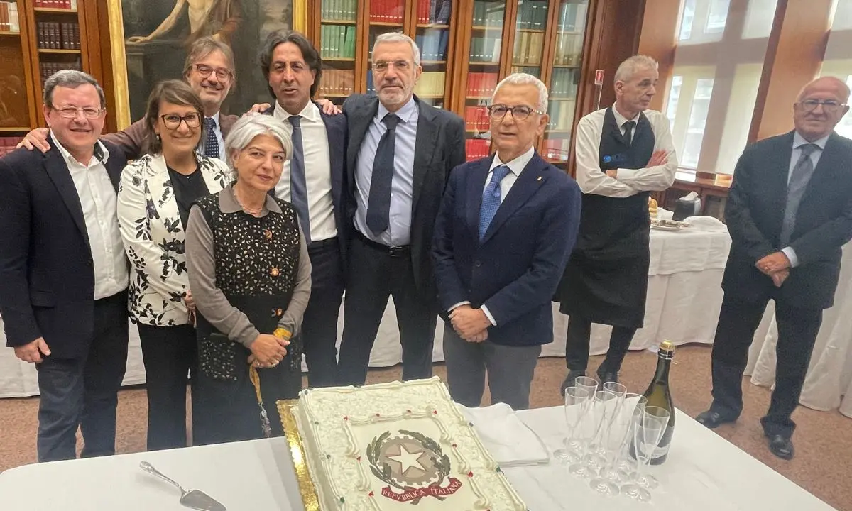 I magistrati al fianco di Giuseppe Cozzolino, da domani in servizio presso la Dda di Catanzaro