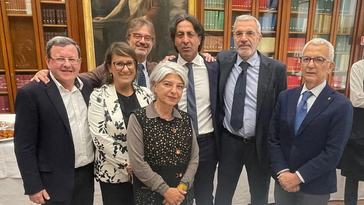 Cosenza, il pm Cozzolino dopo 21 anni lascia la procura bruzia e si trasferisce alla Dda di Catanzaro\n