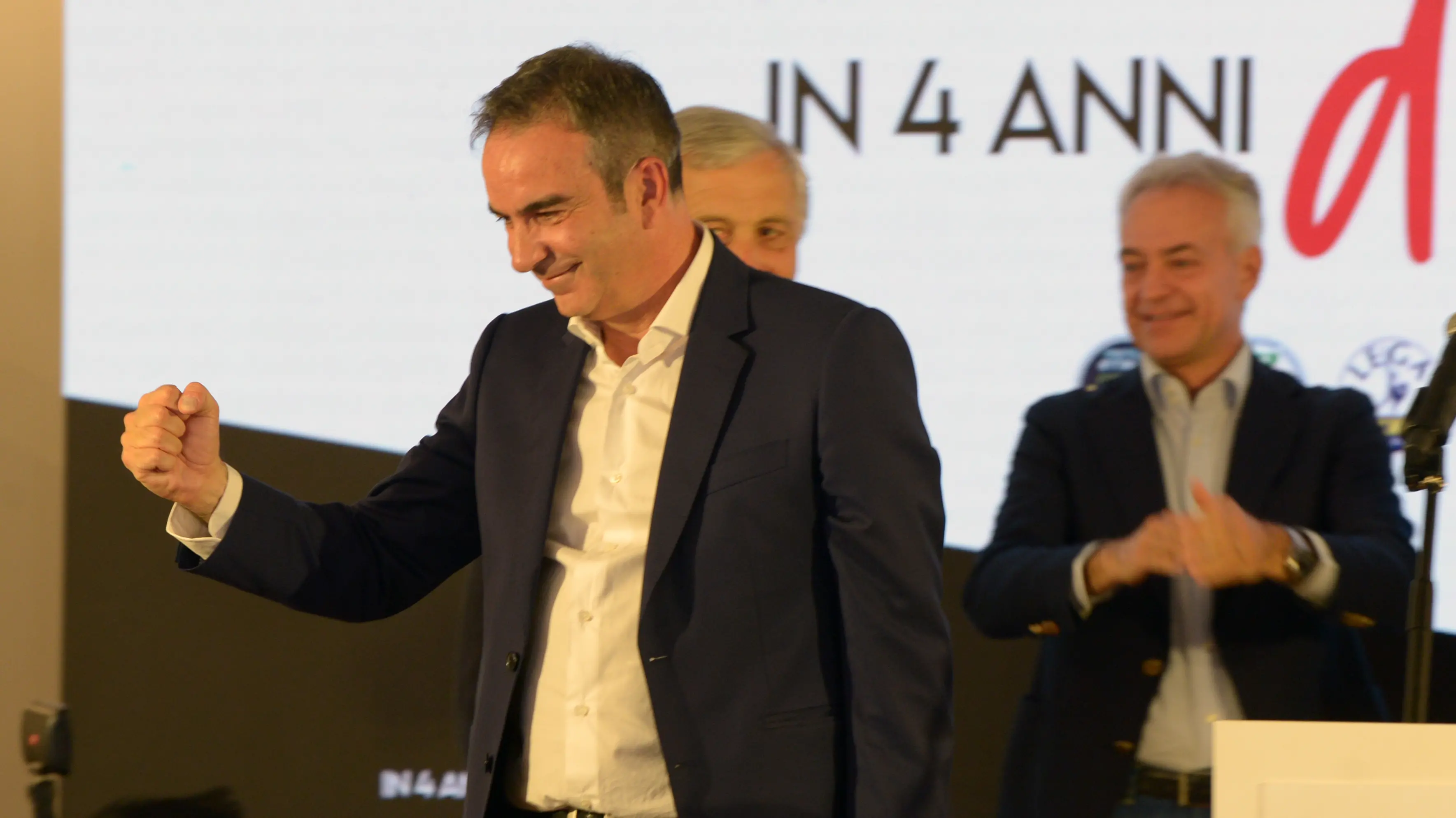 Bis di Occhiuto alla Regione, i calabresi: «Ora non può deludere le aspettative, deve rispettare gli impegni presi»