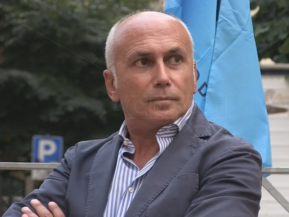 Cosenza, autunno caldo per Caruso con un pensiero alla Provincia e un altro alla giunta