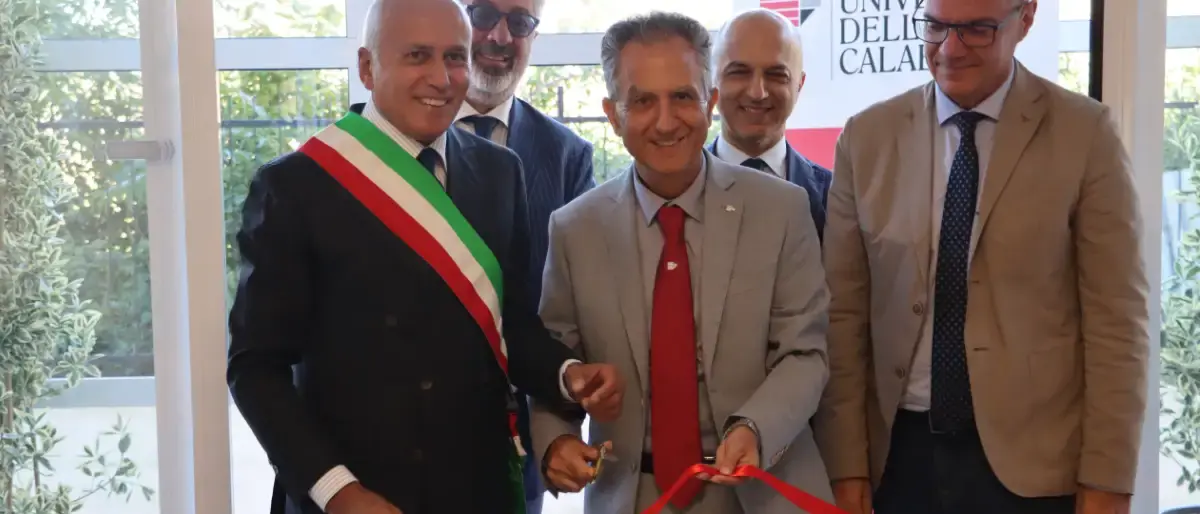 Nuovi alloggi per gli studenti dell’Unical nel centro storico di Cosenza, inaugurata questa mattina\n
