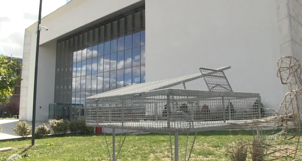 Nuovo teatro di Vibo, ad Ama Calabria la gestione per 6\u00A0mesi. La storica associazione lametina si aggiudica il bando\u00A02025/26\n