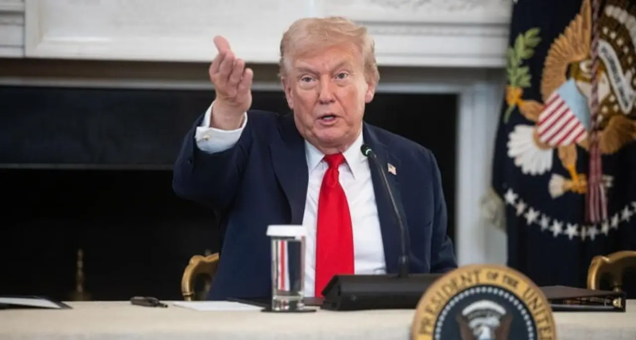 Israele e Hamas firmano l’accordo di pace per Gaza:\u00A0c’è l’annuncio di Trump\n