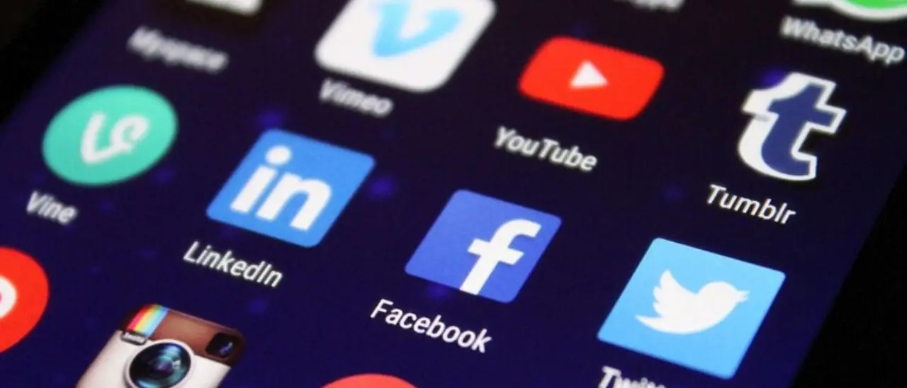 Cosenza, sono i social network la nuova frontiera dello spaccio di droga: lo svela un’indagine\n