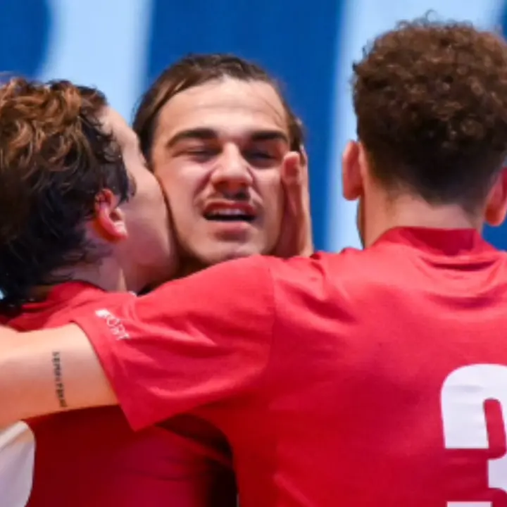 Futsal,\u00A0blitz del Soverato a Roma: Lazio ko 4-2 nel recupero della prima giornata\n