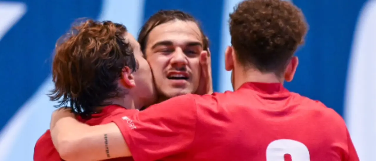 Futsal,\u00A0blitz del Soverato a Roma: Lazio ko 4-2 nel recupero della prima giornata\n