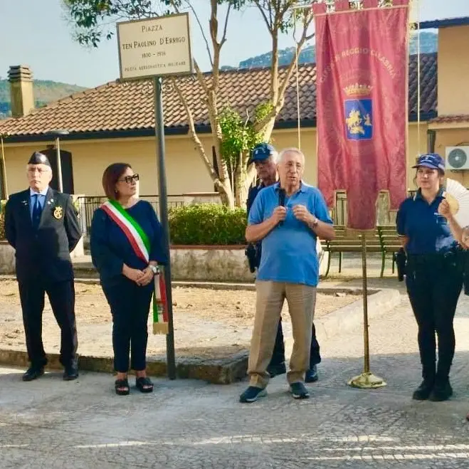 Inaugurata ad Arasì la piazza intitolata al pilota dell’Aeronautica Paolino D’Errigo