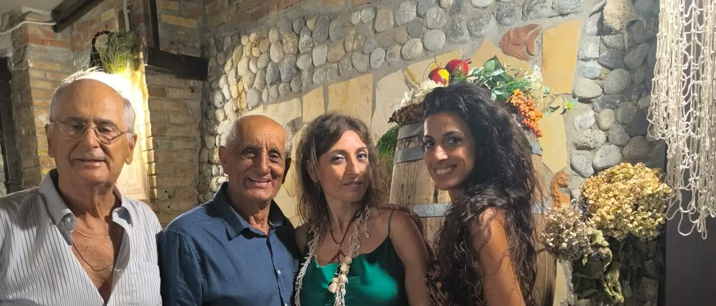 A Scilla il finissage dell'artista Marzia Cotroneo