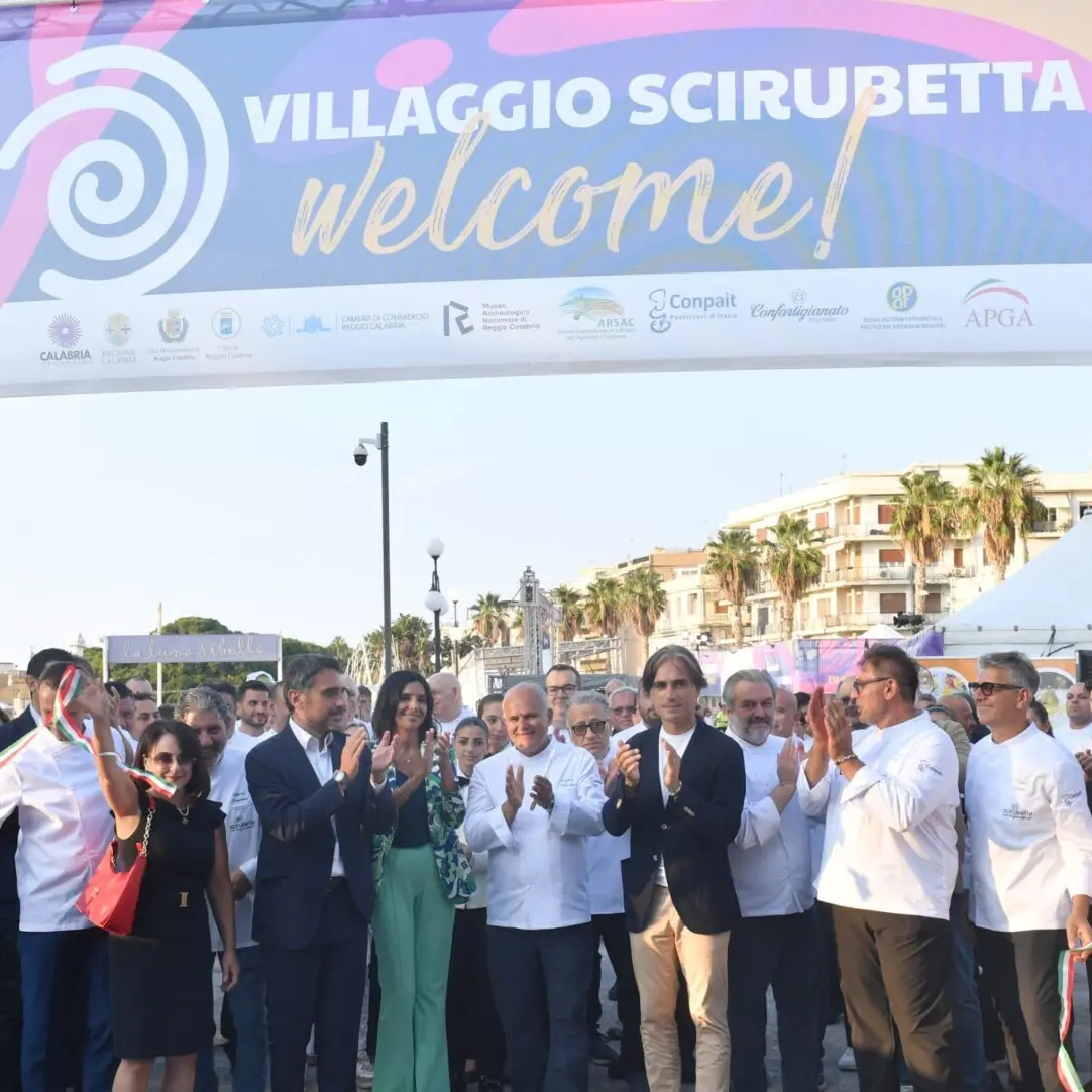 Scirubetta, Reggio si fa capitale del gelato: 34 maestri gelatieri dal mondo in una passerella di sapori, storie e saperi