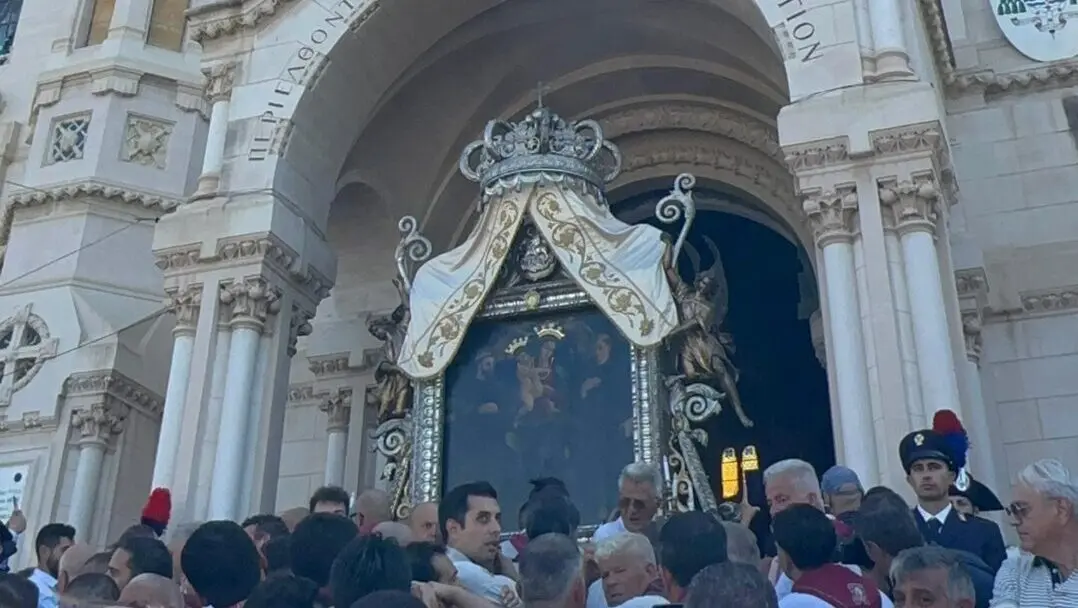 Festa della Madonna della Consolazione: oggi e domani la città si stringe tra riti solenni e spettacoli