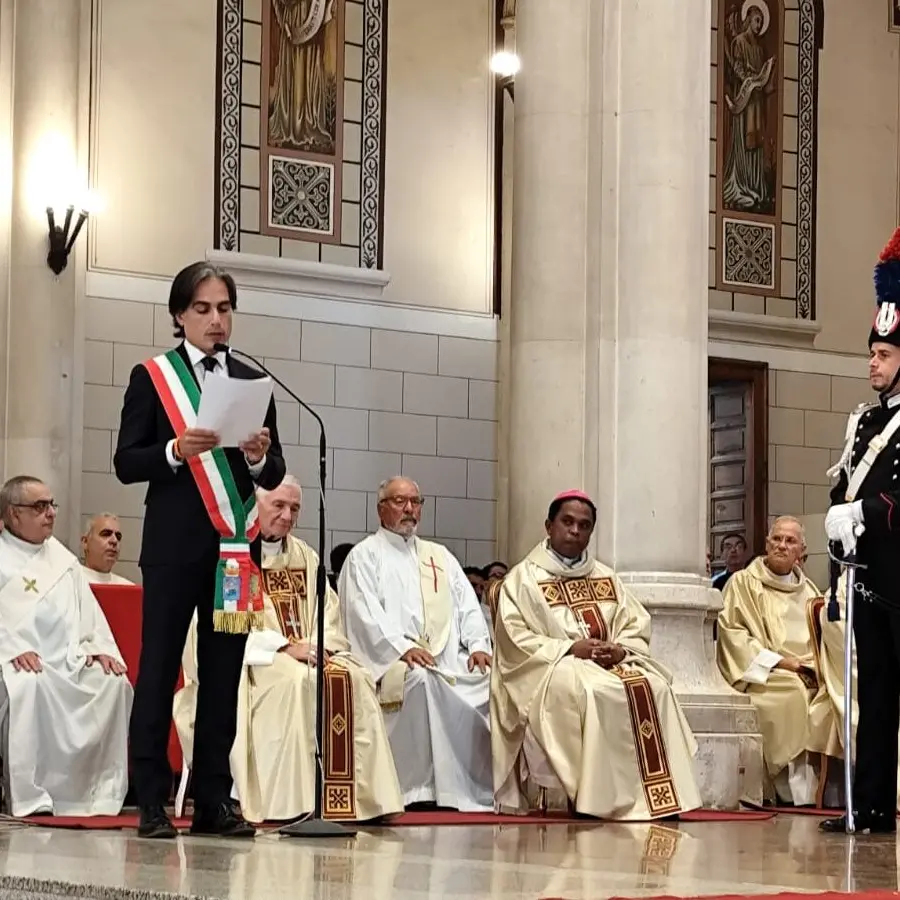 Reggio Calabria, l’ultimo cero votivo di Falcomatà: «Mai cedere a compromessi» - FOTOGALLERY