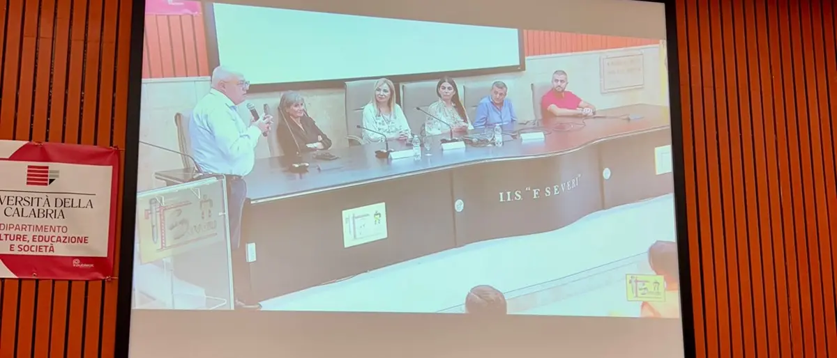 Gioia Tauro, l'assessore regionale all’Istruzione Caracciolo inaugura l’anno scolastico all’Istituto Francesco Severi