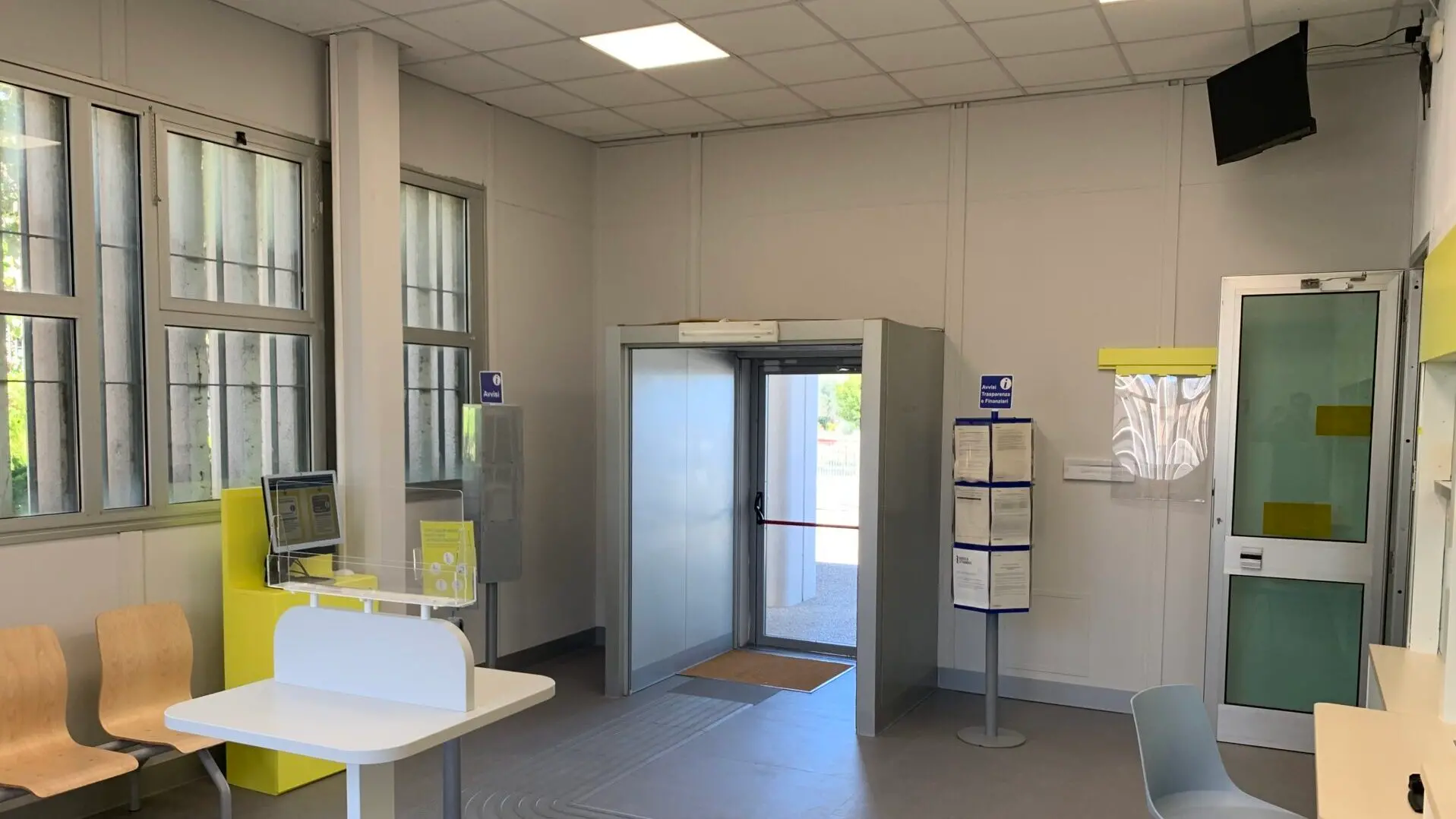 Poste Italiane, riapre al pubblico l'ufficio postale Polis di Placanica