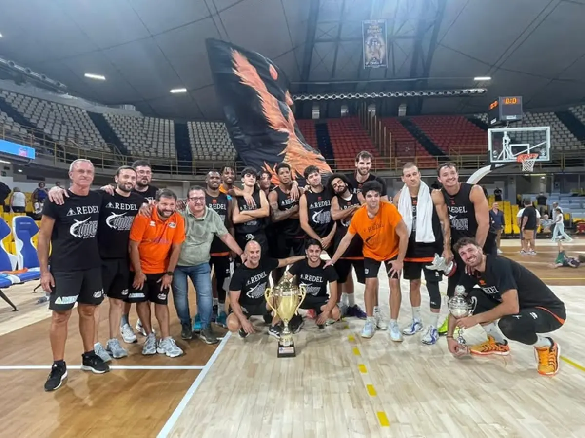 Basket, la Redel Viola vince la 49^ edizione del Trofeo Sant'Ambrogio