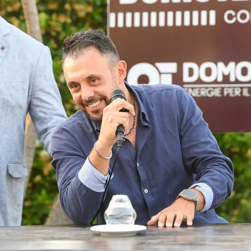 Domotek volley Reggio, Mister Polimeni: «Rosa competitiva e piena di uomini legati a questa maglia»