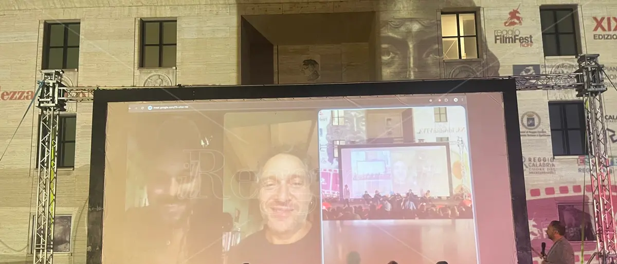 La prima de \"Il Nibbio\" a Reggio: «Un atto responsabilità e amore verso la storia di Nicola Calipari, il suo esempio, il suo sacrificio»