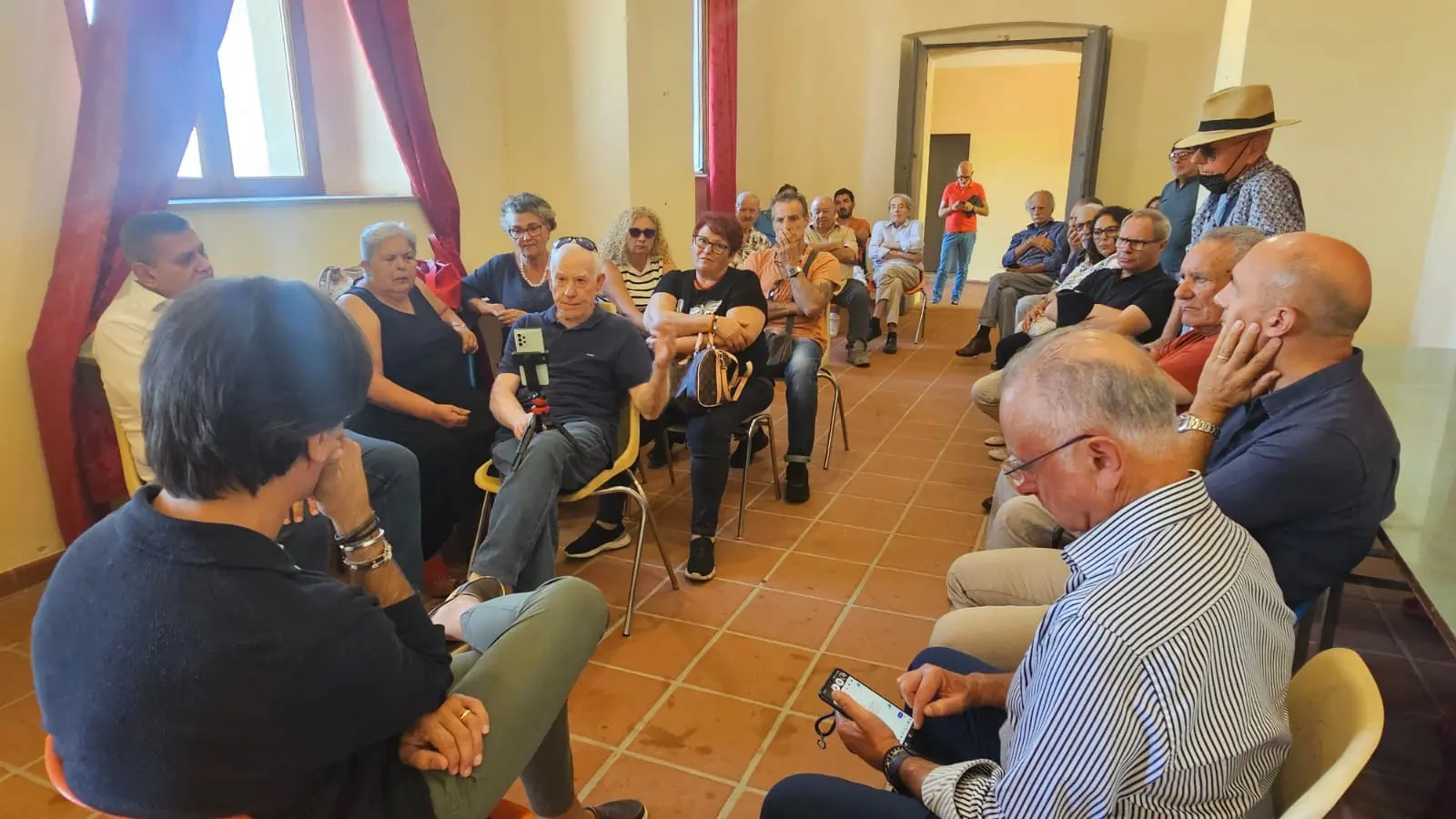 Falcomatà incontra cittadini ed amministratori a Laureana di Borrello
