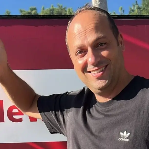 L'INTERVISTA | Santo Palumbo, tra Zelig e il ricordo di Giacomo Battaglia: «La comicità reggina è \"sfuttente\" e deve arrivare a tutta Italia»