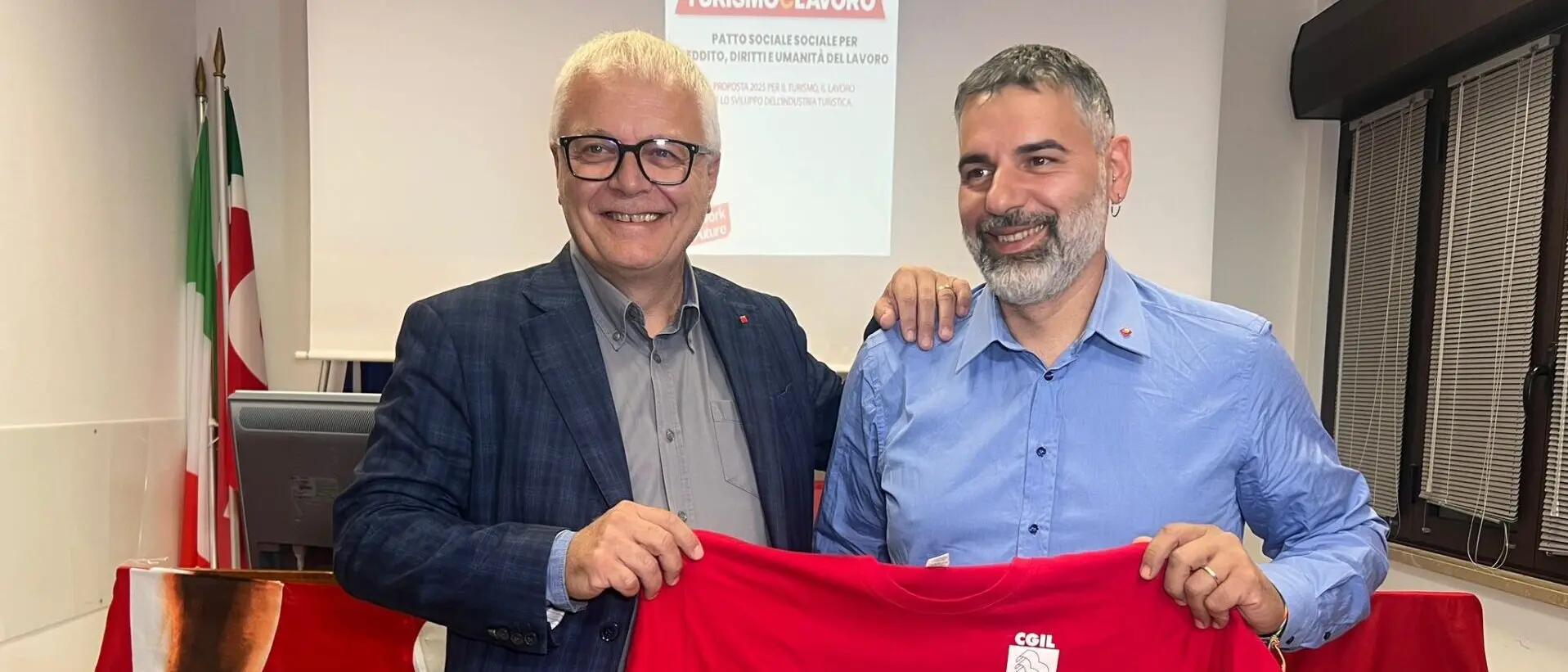 Lavoratori stagionali, la Filcams lancia il Patto Sociale per garantire reddito, dignità e diritti