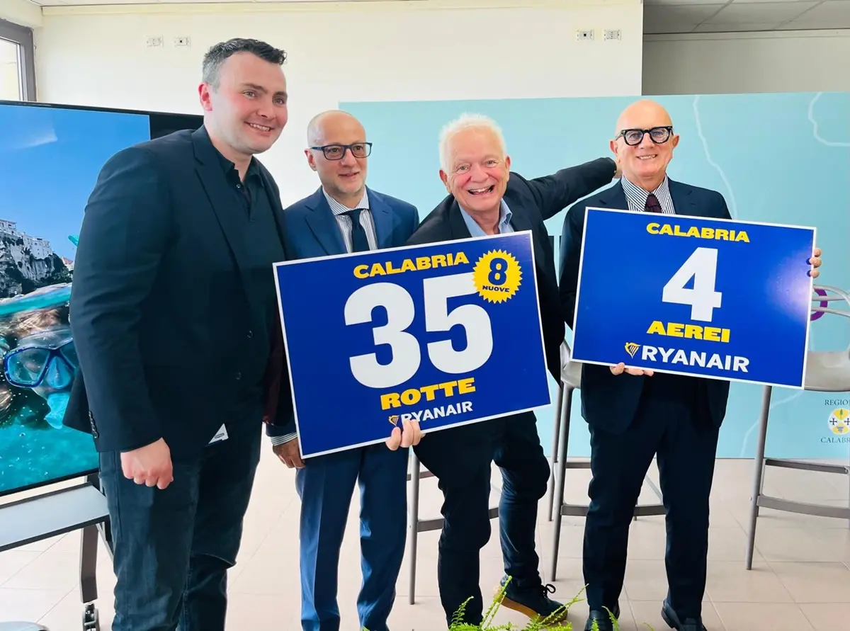 Ryanair accresce le rotte invernali in Calabria: 8 nuovi voli da Lamezia e da Crotone