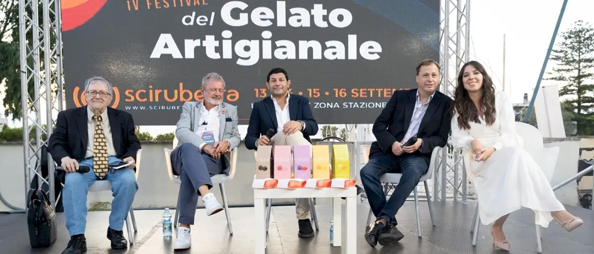 Reggio, le caramelle Silagum entusiasmano esperti e giornalisti: i gusti calabresi conquistano Scirubetta