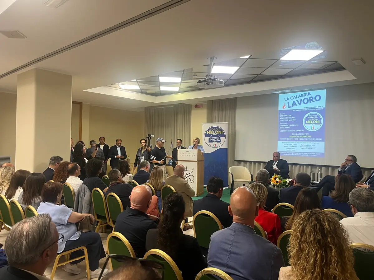 Reggio, Calderone: «La Calabria tra le regioni del Sud con le performance migliori. Cresce l’occupazione» - VIDEO