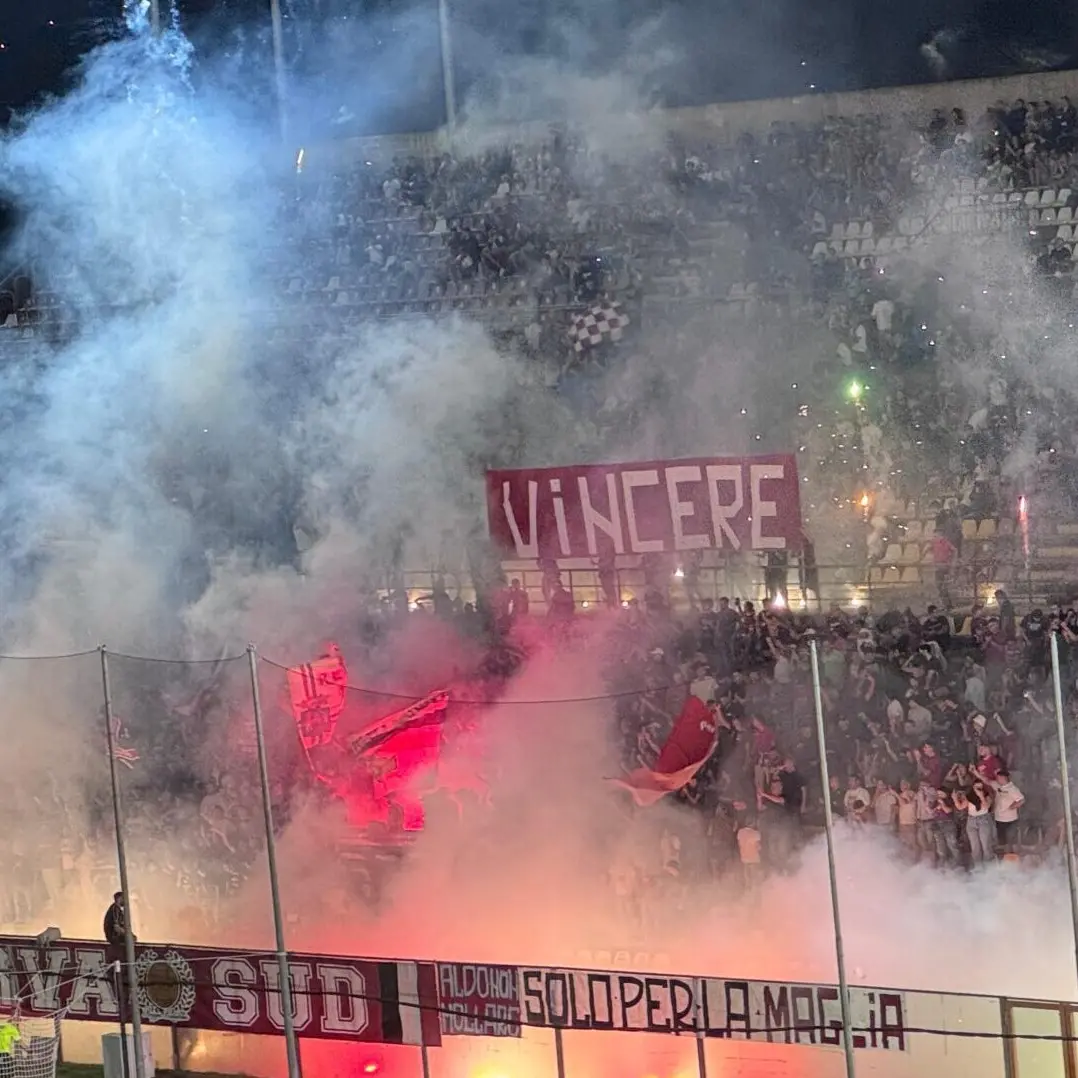 CALORE&COLORE | Vince la Gelbison ed esplode la rabbia della Curva Sud contro Ballarino: «Fiducia tradita»