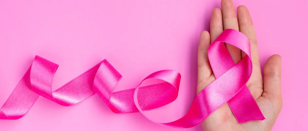 Locri si prepara al \"Mese Rosa\": prevenzione e screening gratuiti contro il tumore al seno