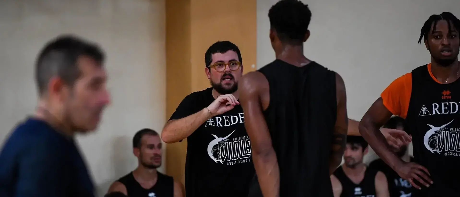 Basket, la Redel Viola saluta coach Cotroneo