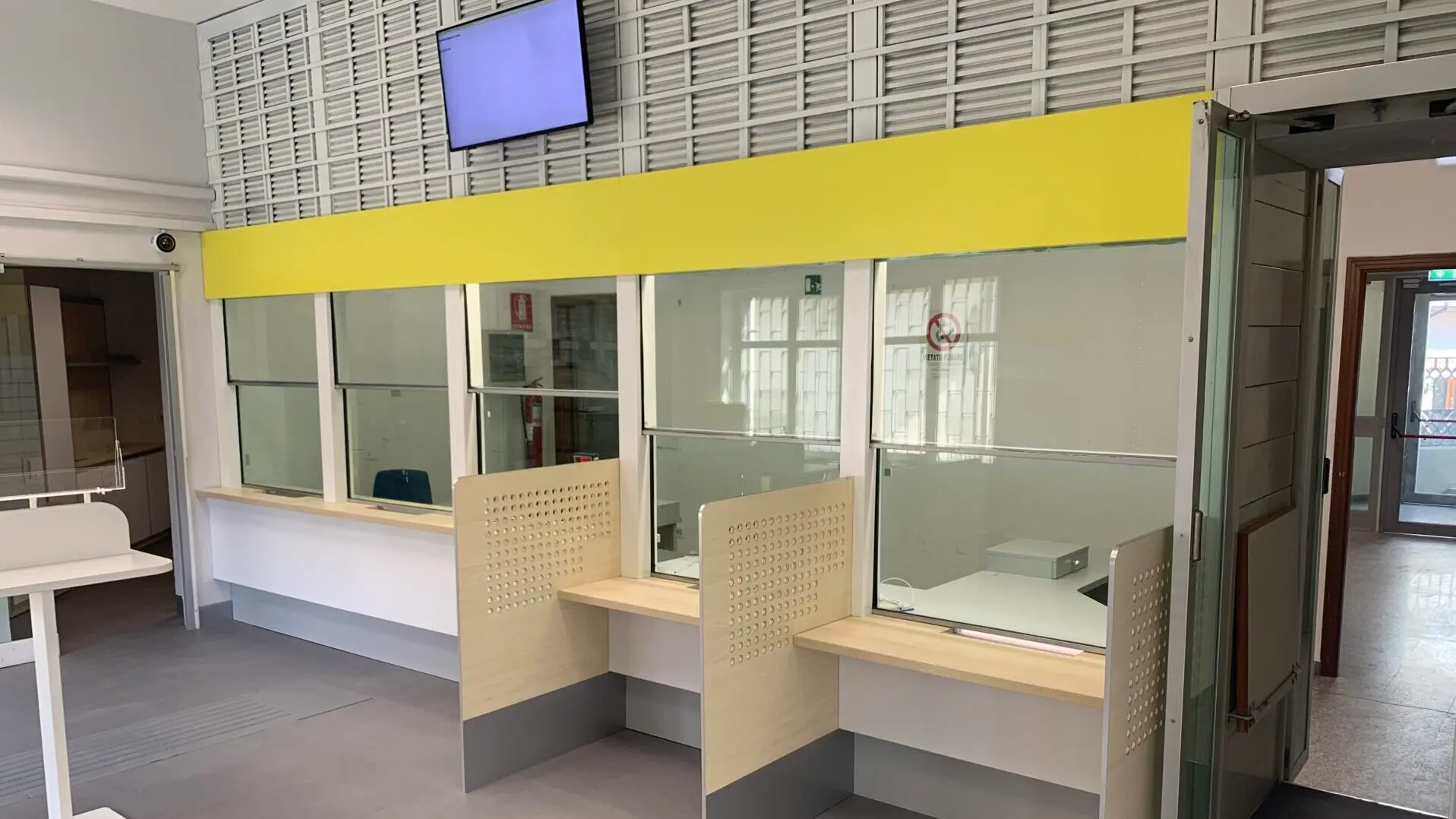 Poste Italiane, riapre in versione Polis l'ufficio postale di Rizziconi