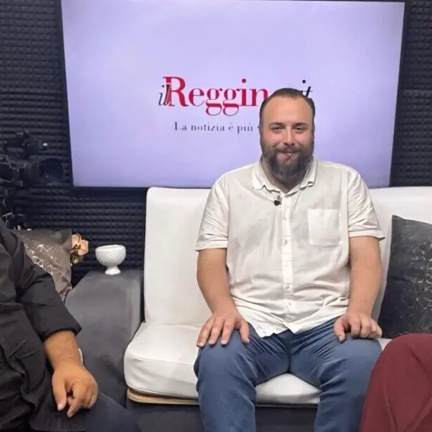 L'INTERVISTA | Raphael Gualazzi si racconta: vent’anni di musica tra swing, sogni e contaminazioni senza confini - VIDEO