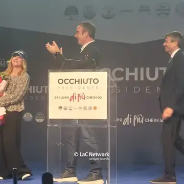 Sanità, l'annuncio della presidente Meloni: «La Calabria resta in piano di rientro ma dopo 14 anni arriva la fine del commissariamento»