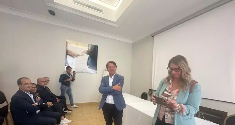 Tridico sul suo futuro in Calabria: «Ho chiesto qualche giorno di riflessione». A Lamezia la riunione con i consiglieri eletti