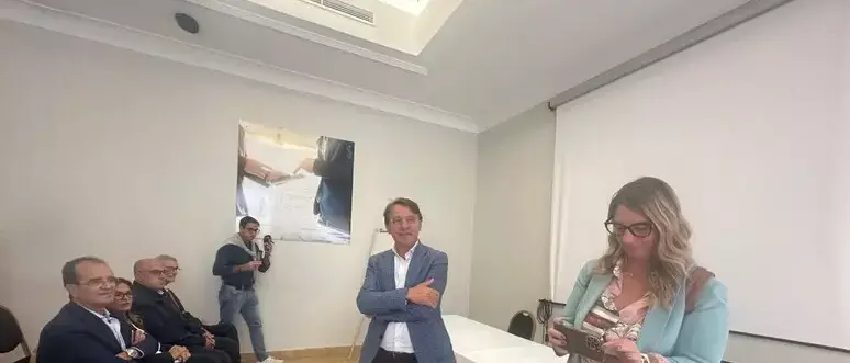 Tridico sul suo futuro in Calabria: «Ho chiesto qualche giorno di riflessione». A Lamezia la riunione con i consiglieri eletti\n