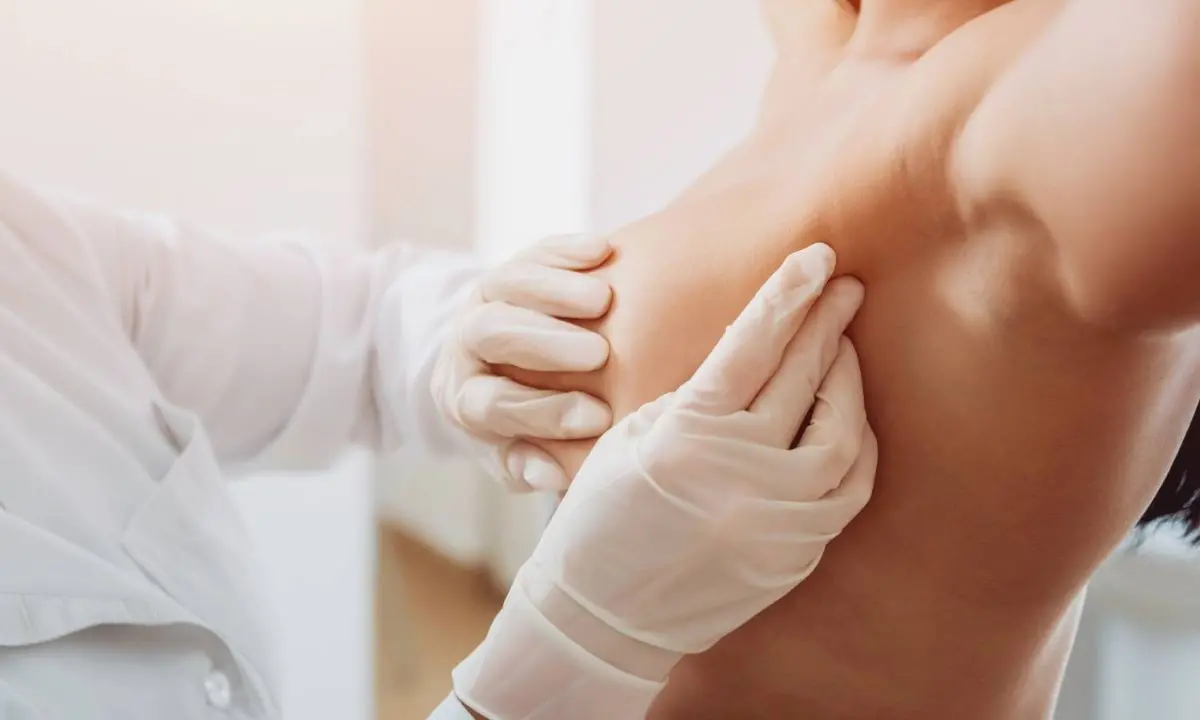 Tor Vergata, mastectomia “senza cicatrici” e senza anestesia generale: paziente dimessa in 24 ore\n