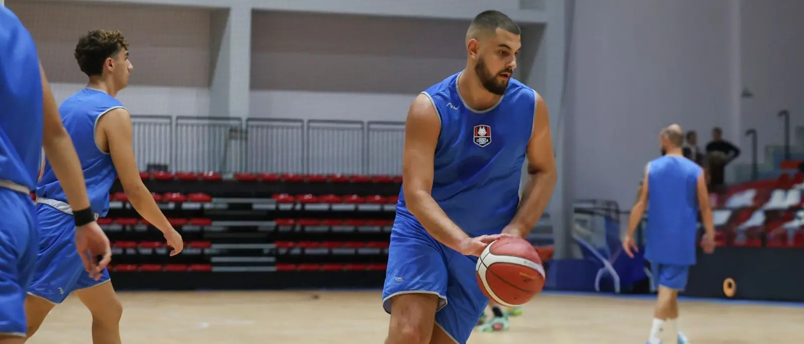 Pirossigeno Basket Cosenza, colpo Milosavljević: il centro serbo rinforza i rossoblù\n