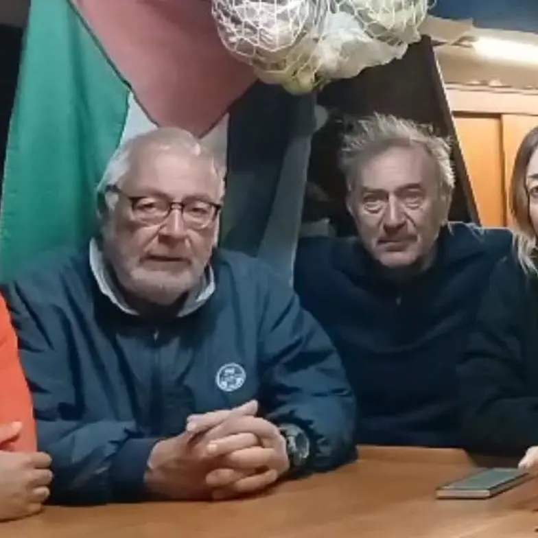 Freedom Flotilla, l'imbarcazione con i reggini Primerano e Liotta si ferma: «Non possiamo proseguire ma il nostro impegno resta»