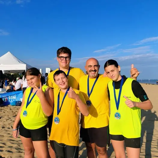 Il Dragon Team brilla al Trofeo CONI 2025: decimo posto nazionale per la Calabria nel kayak