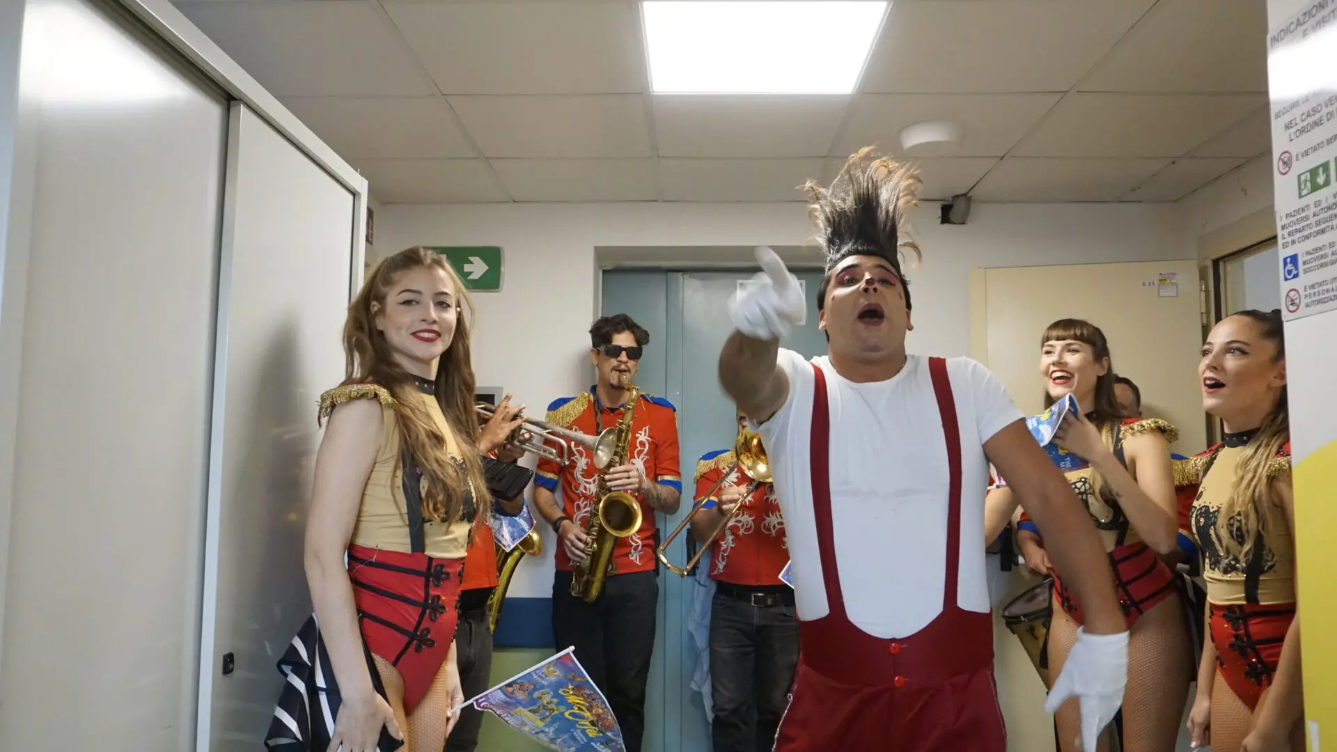 Reggio, il circo Orfei fa tappa al Gom: gioia e divertimento per i pazienti di pediatria