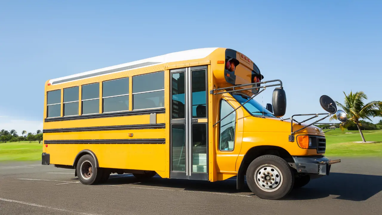 <p>Uno scuolabus americano (foto di repertorio)</p>\\n