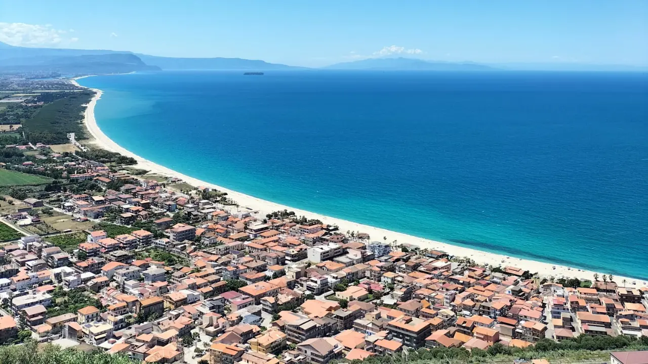 Nicotera, 2 milioni di euro per la riqualificazione del lungomare: pubblicato il concorso per la progettazione