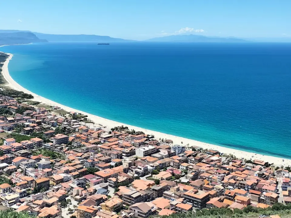 Nicotera, 2 milioni di euro per la riqualificazione del lungomare: pubblicato il concorso per la progettazione