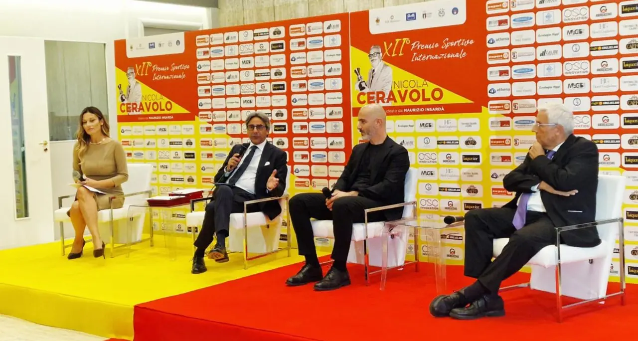 Al Premio Ceravolo a Catanzaro momenti di grande calcio. Insardà: «Bisogna sempre credere in quello che si fa»\n